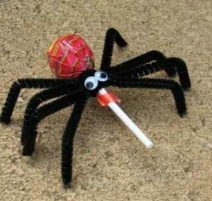 HEALTHY-HALLOWEEN-TREATS-FOR-THE-KIDS-AND-PLANET|spider-pop